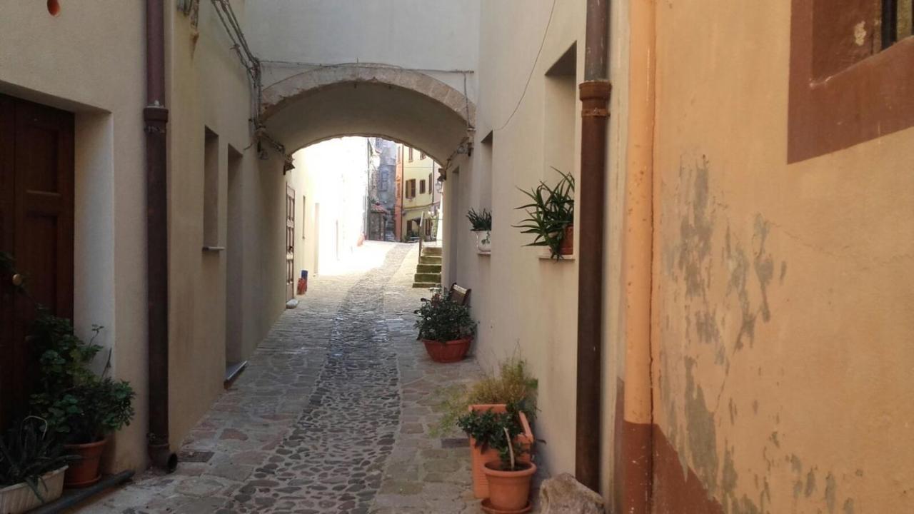 卡斯特尔萨多L'Antico Faro住宿加早餐旅馆 外观 照片
